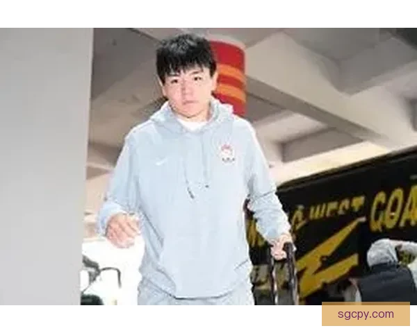 东体确认徐彬正式加盟狼队或将外租英冠及葡萄牙联赛计划短期锻炼